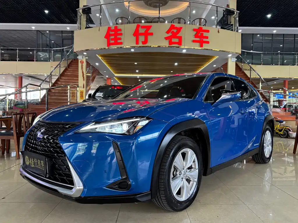 Lexus UX 2019 260h F Sport China V