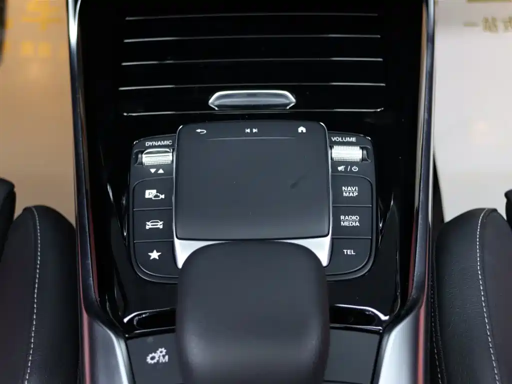 Mercedes-Benz CLA AMG 2022 AMG CLA 45 4MATIC+