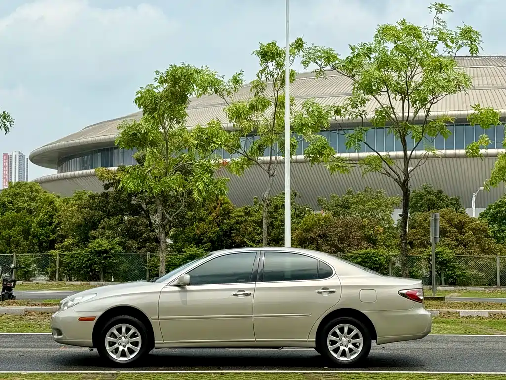 Lexus ES 2004 300