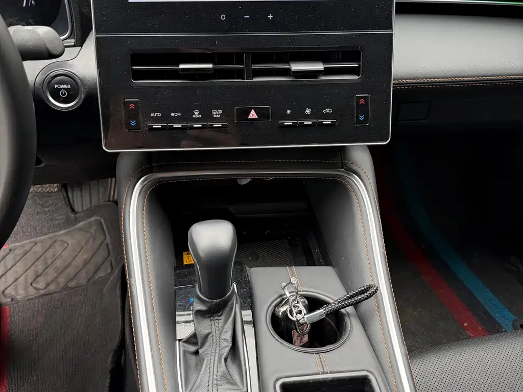 Toyota Avalon 2024 Hybrid 2.0L Premium Edition