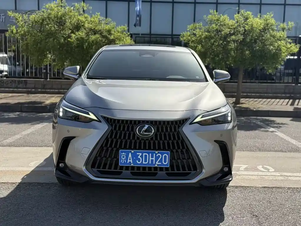 Lexus NX 260 FWD 2023