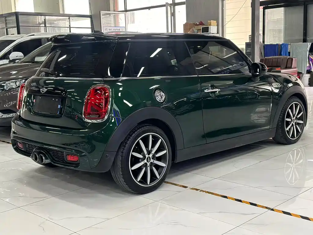 MINI Cooper S 2.0T (2016)