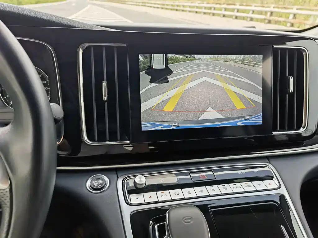 GAC Trumpchi M8 2023 Leader Series 390T Premium Edition