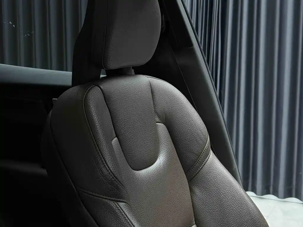 Volvo XC60 2018 T5 AWD Inscription