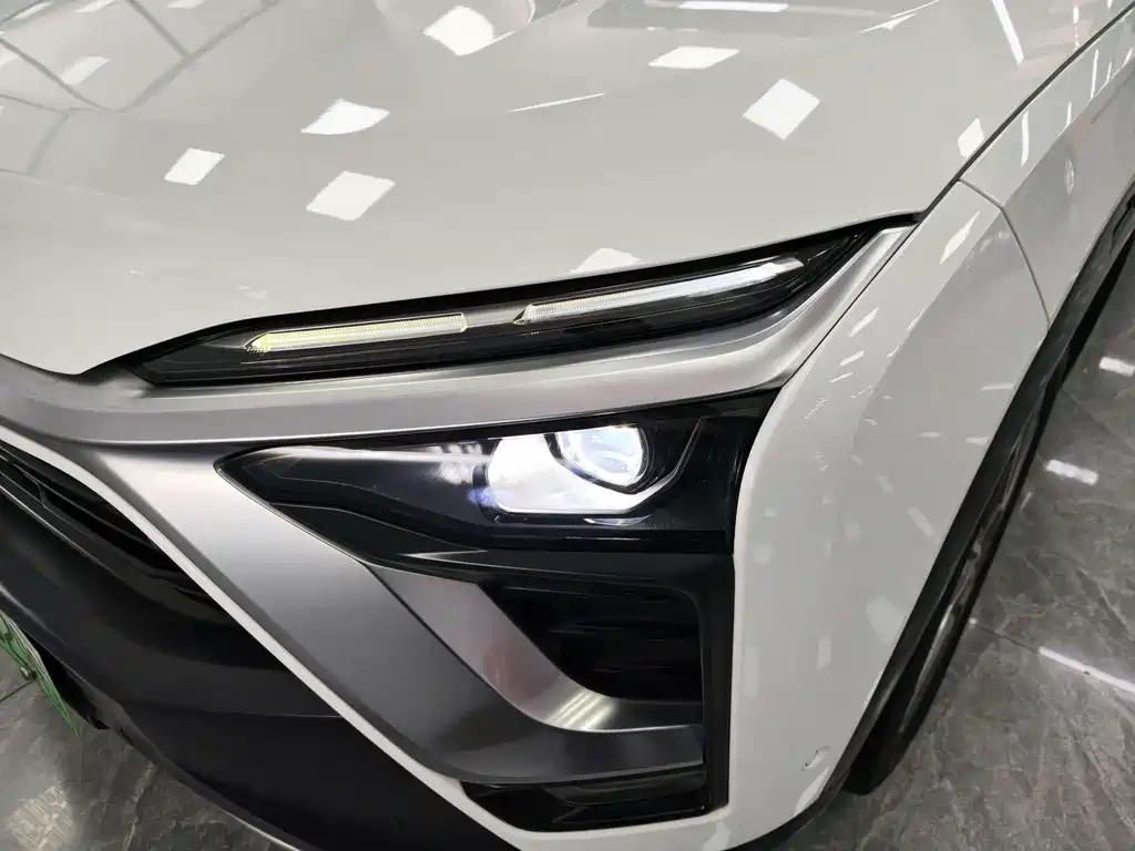 NIO ES8 2018 355km Base Edition 7-seat