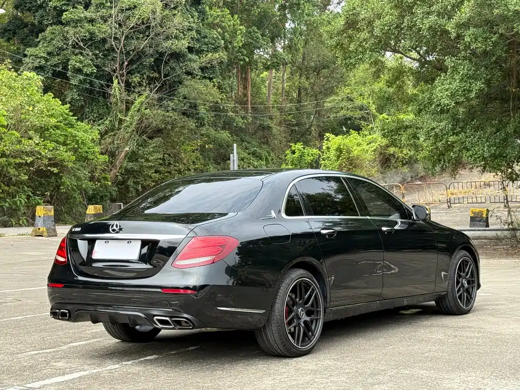 Mercedes-Benz E-Class 2018 E 300 L Luxury