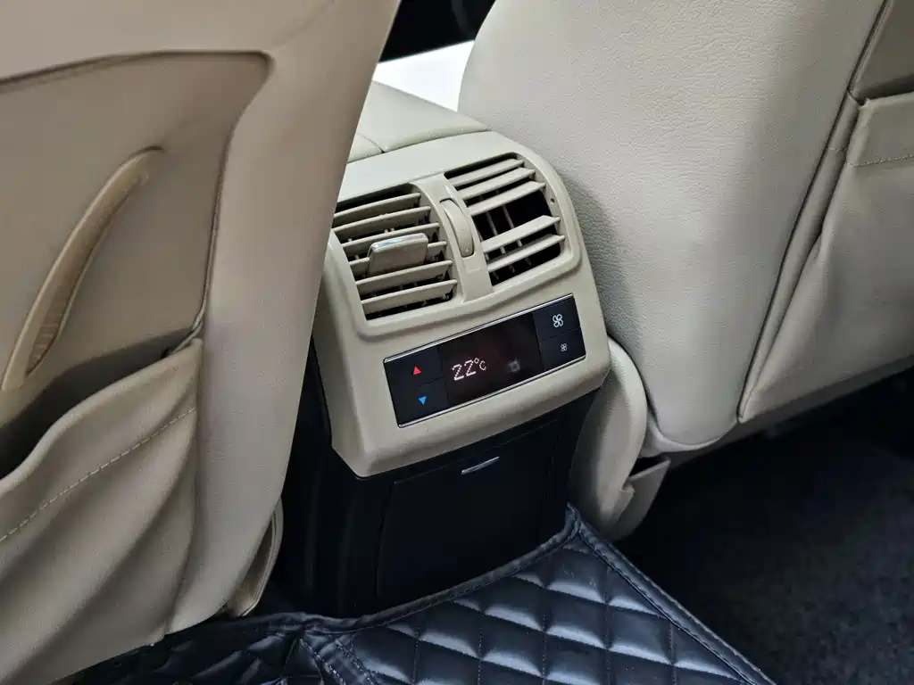 Mercedes-Benz E-Class 2011 E 300 L Fashion Luxury Edition