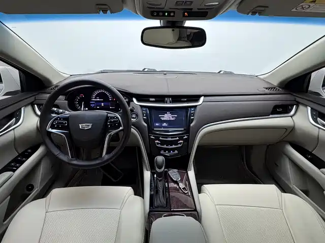 Cadillac XTS 2017 28T Technical