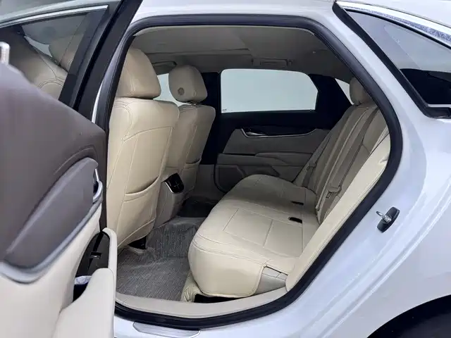 Cadillac XTS 2017 28T Technical