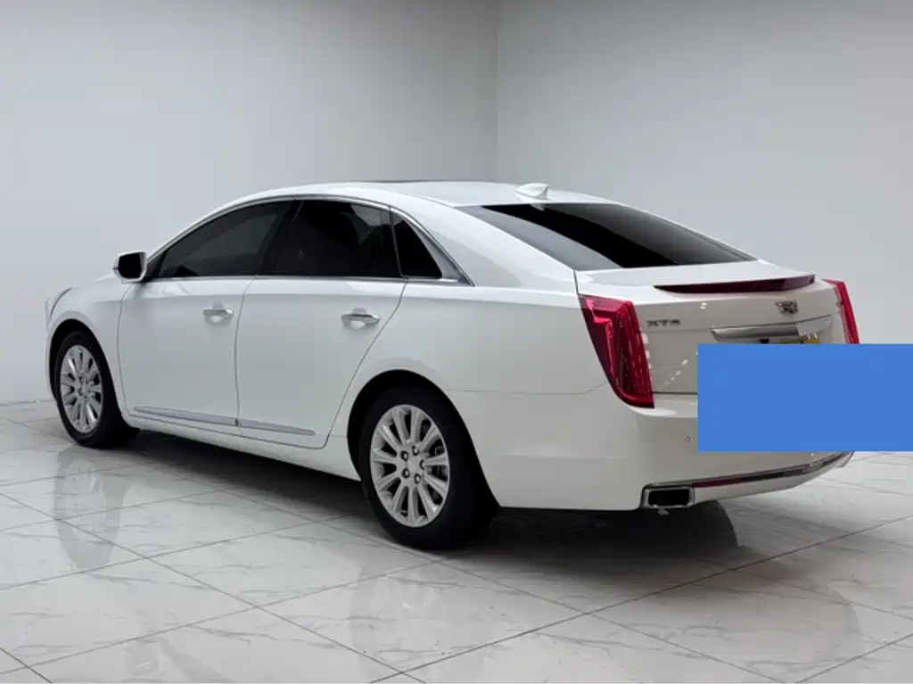 Cadillac XTS 2017 28T Technical