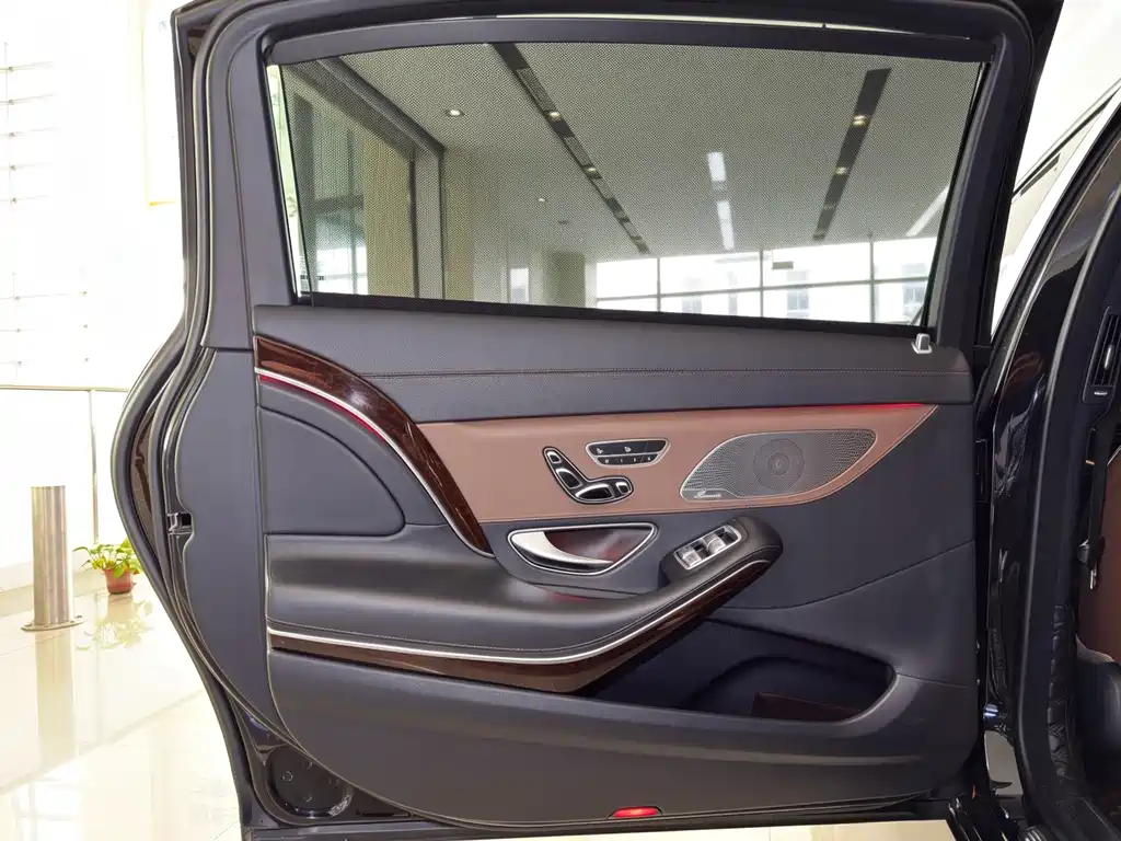 Mercedes-Maybach S 400 4MATIC