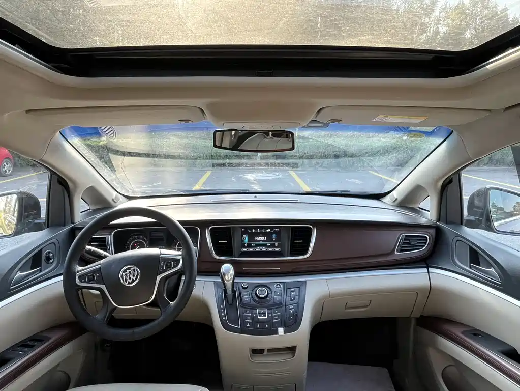 Buick GL8 2018 28T Luxury Edition China VI