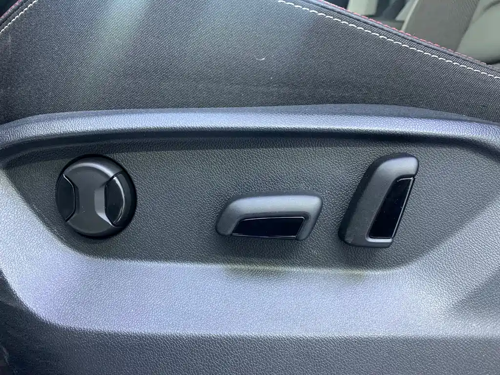 Volkswagen Tayron 2022 280TSI FWD Luxury Smart Connect Edition