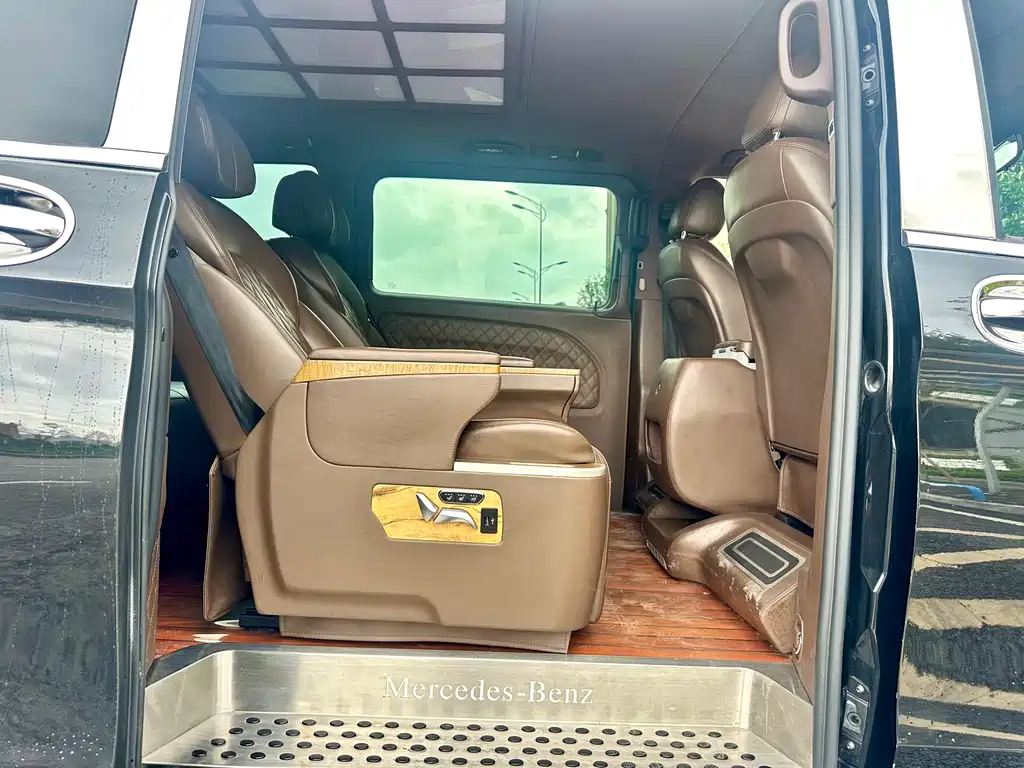 Vito 2018 2.0T Business Edition China V