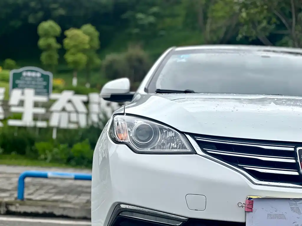 Roewe 360