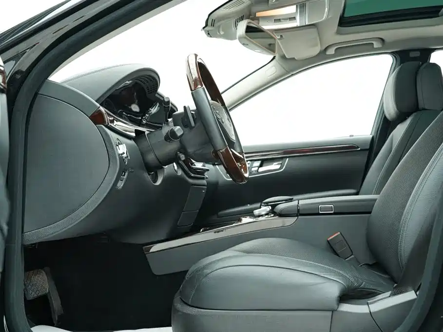 Mercedes-Benz S-Class 2010 S 350 L 4MATIC