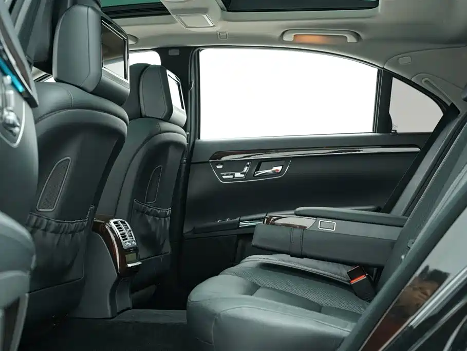 Mercedes-Benz S-Class 2010 S 350 L 4MATIC