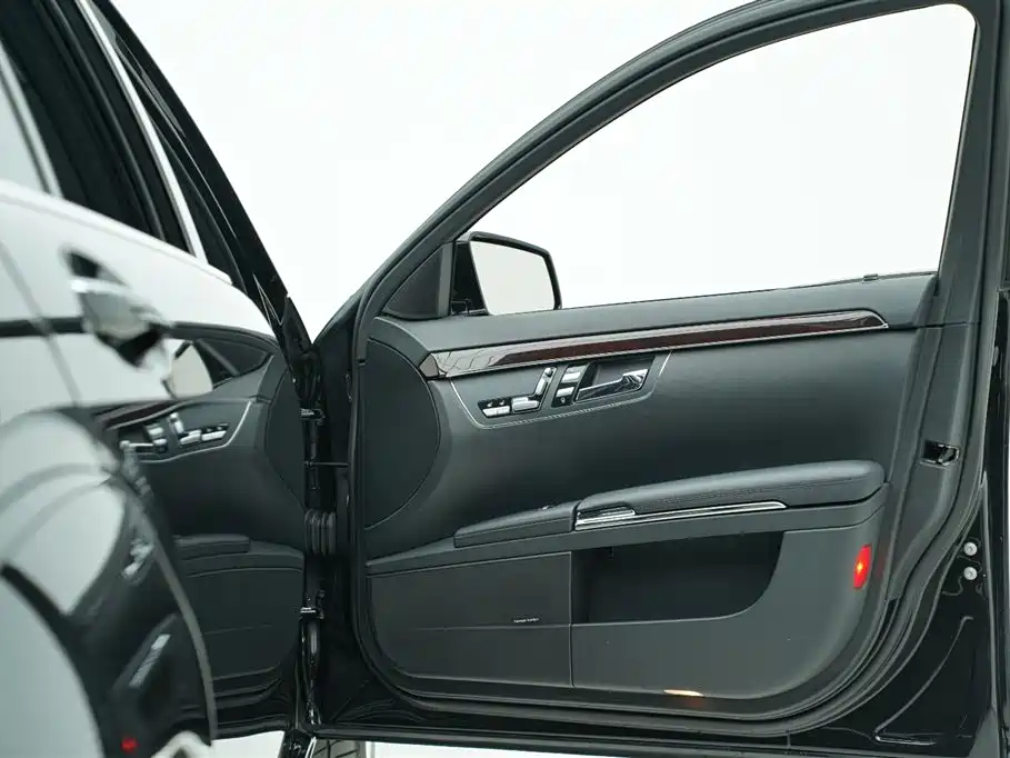 Mercedes-Benz S-Class 2010 S 350 L 4MATIC