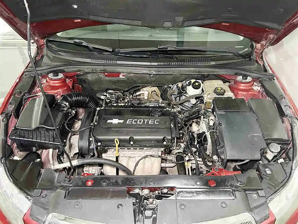 Chevrolet Cruze 2012 1.6L SE AT