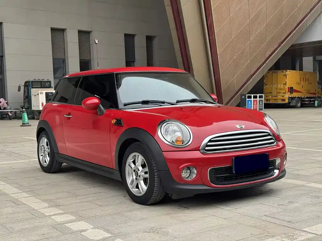 MINI 2011 1.6L ONE