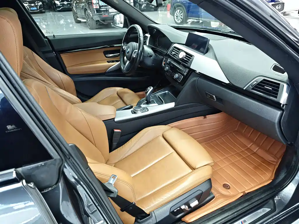 BMW 3 Series GT 2019 320i M Sport