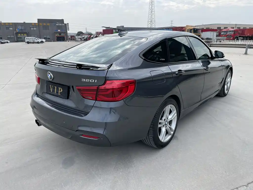 BMW 3 Series GT 2019 320i M Sport