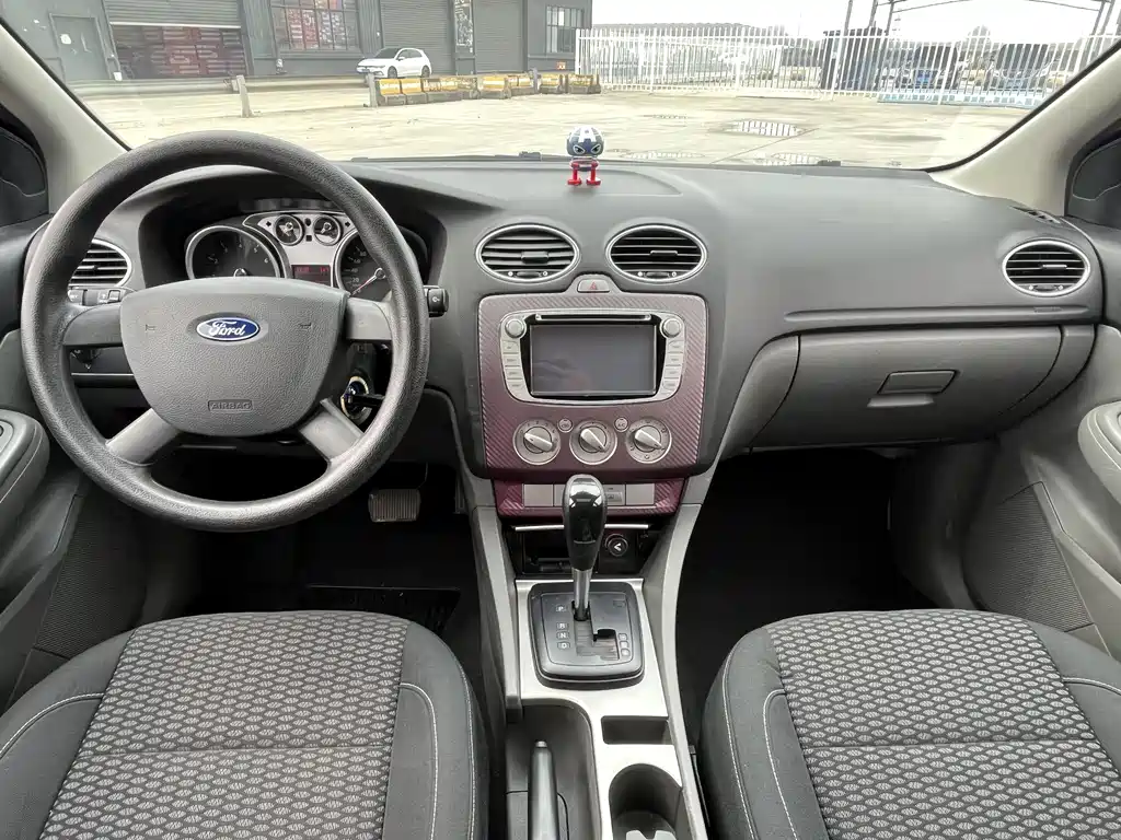 Ford Focus 2013 Hatchback Classic 1.8L Automatic Million Commemorative Edition
