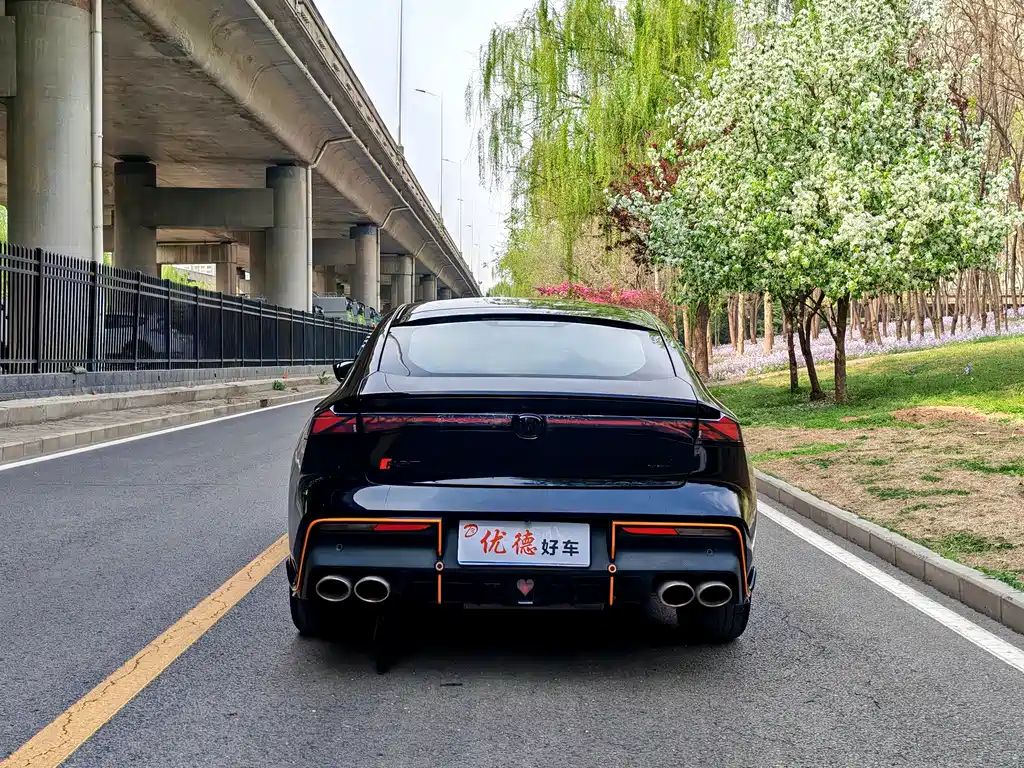 Changan UNI-V