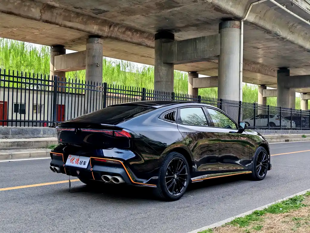 Changan UNI-V