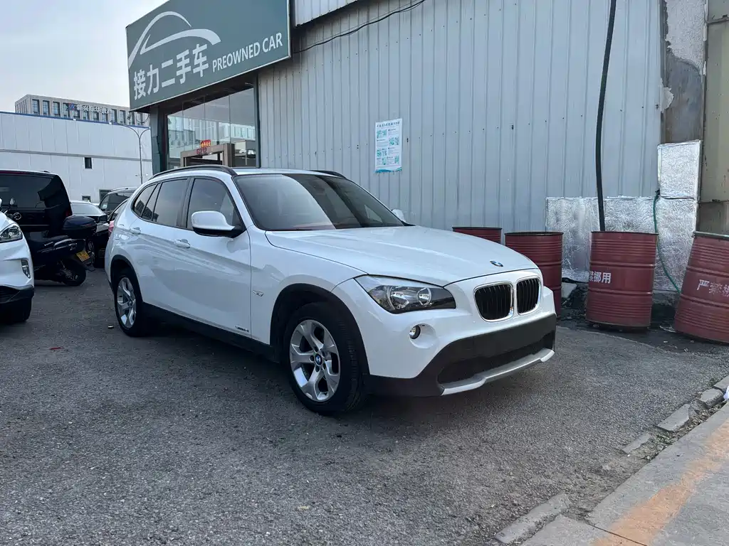 BMW X1 2012 sDrive18i Fashion Edition