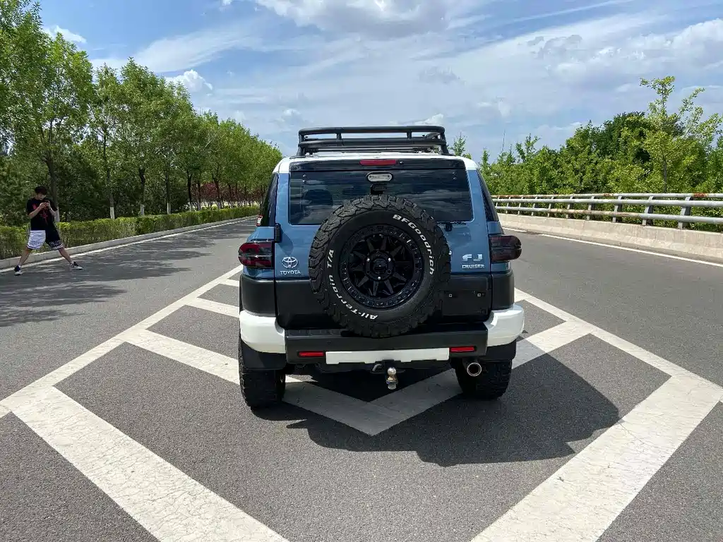 Toyota FJ Cruiser 2020 4.0L Automatic