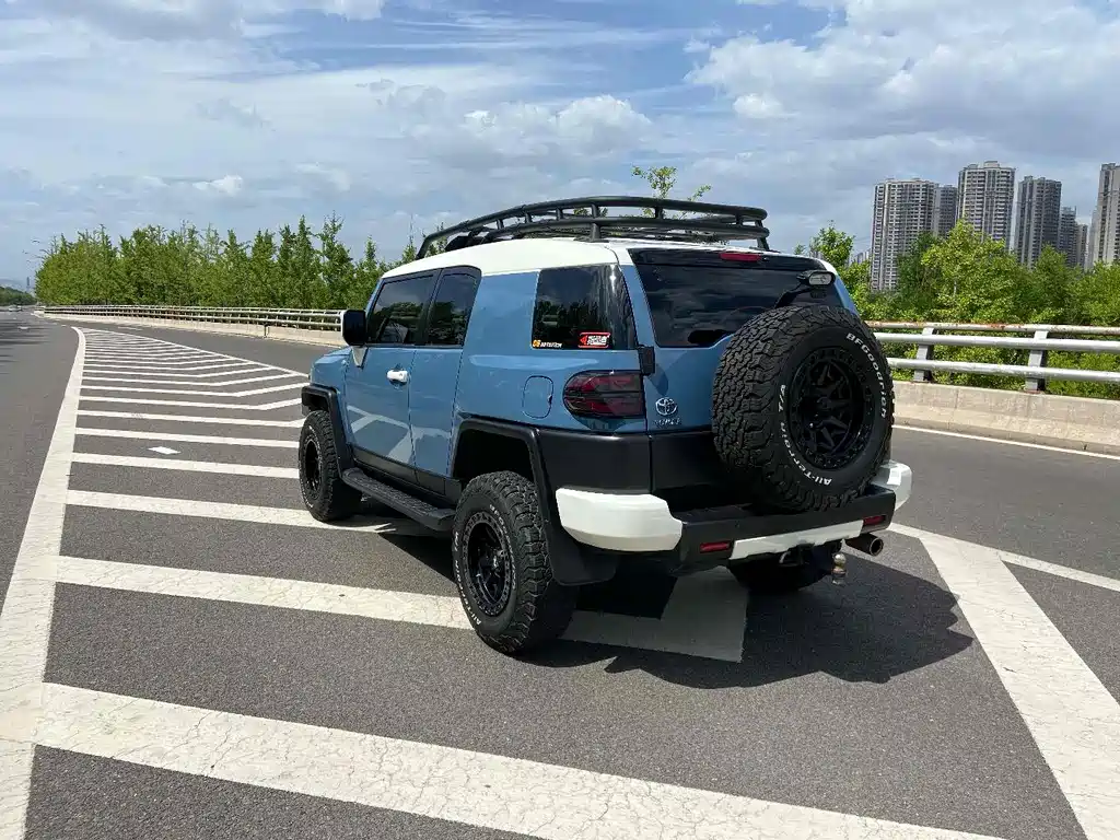 Toyota FJ Cruiser 2020 4.0L Automatic