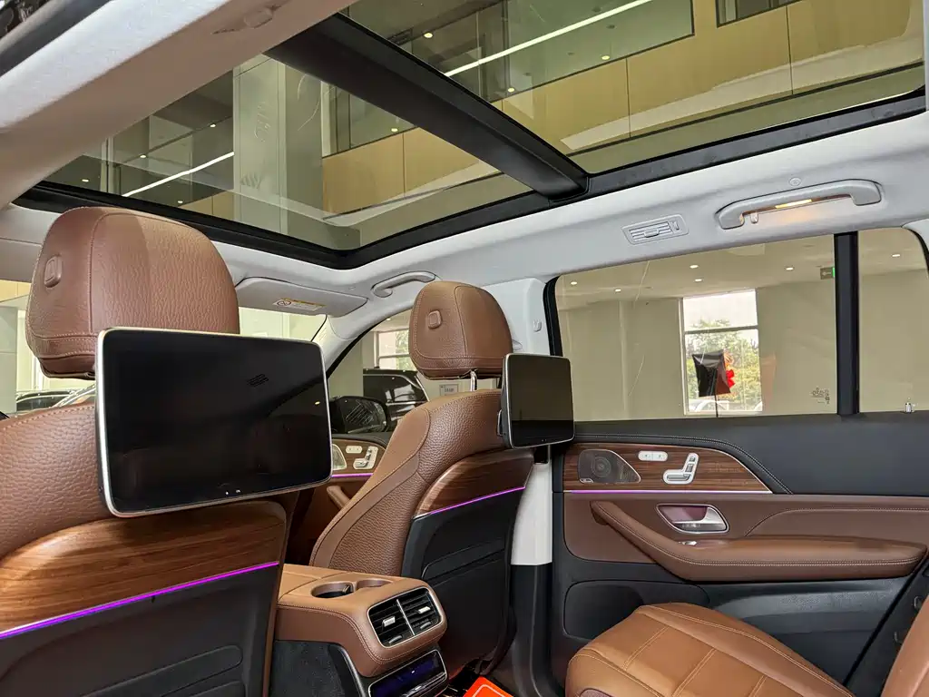 Mercedes-Benz GLS 450 4MATIC Luxury 2025