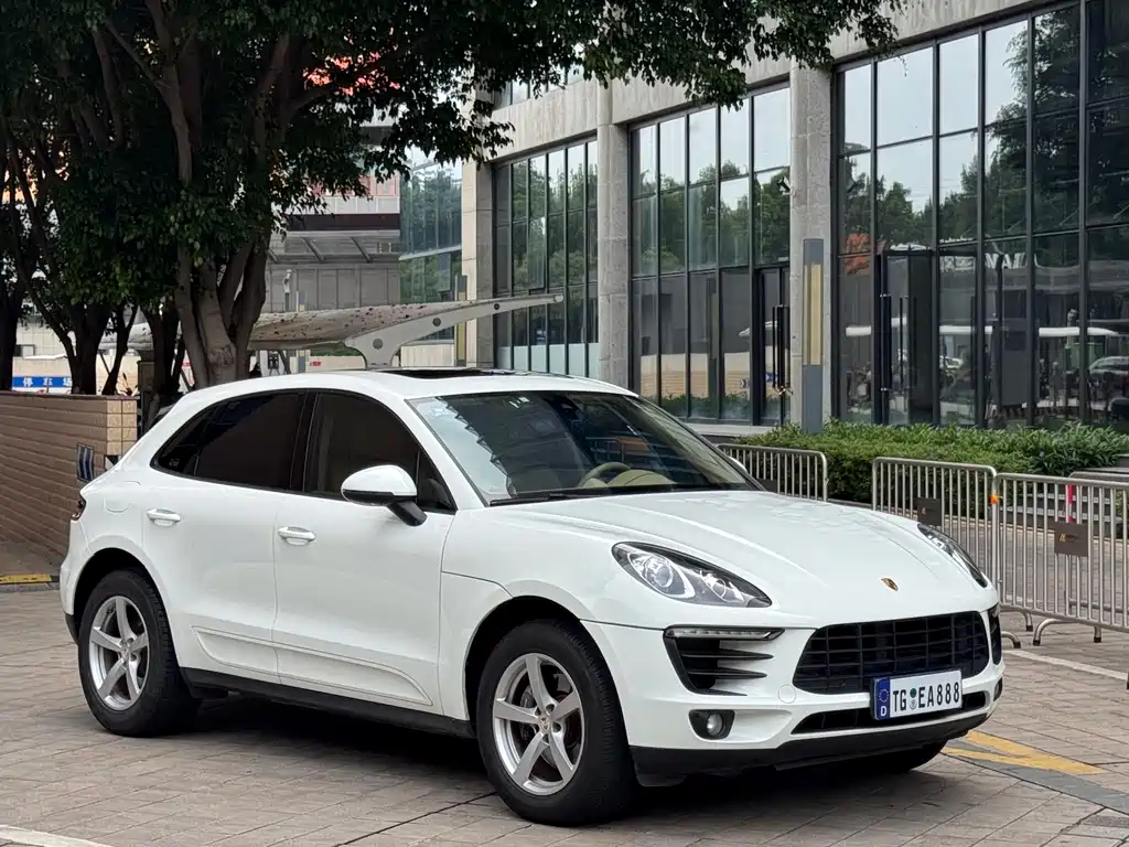 Porsche Macan 2017 2.0T
