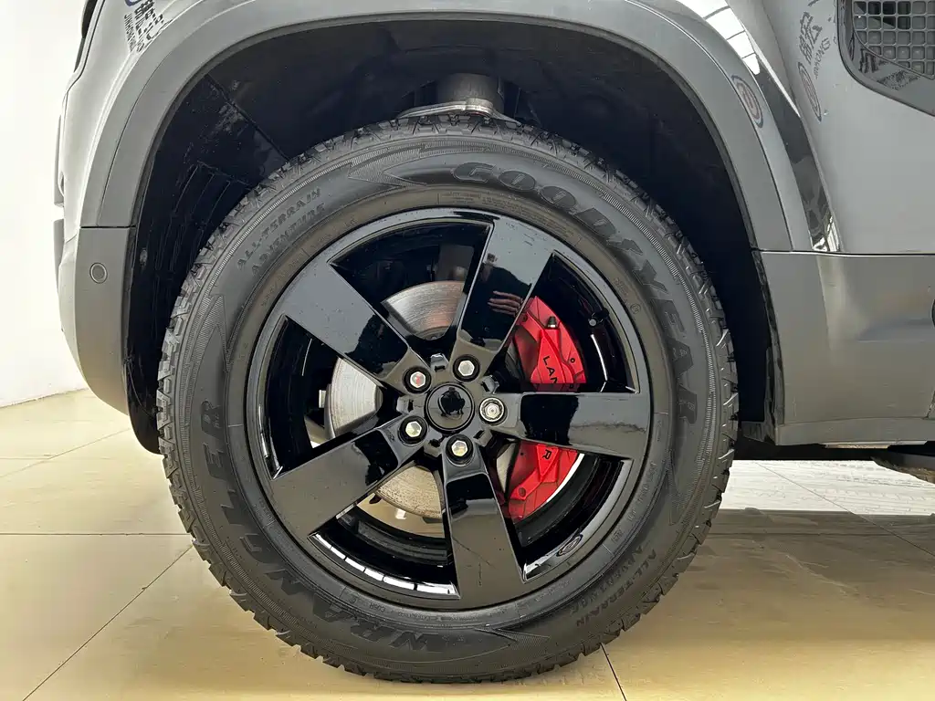 Land Rover Defender 2023 130 3.0T P400 HSE