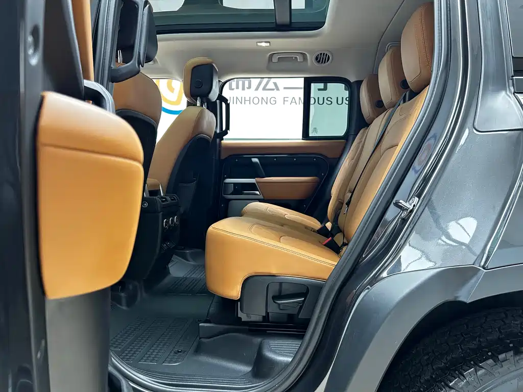 Land Rover Defender 2023 130 3.0T P400 HSE