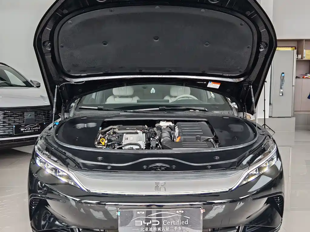 BYD Han 2025 DM-i Intelligent Driving Edition 125KM LiDAR Flagship