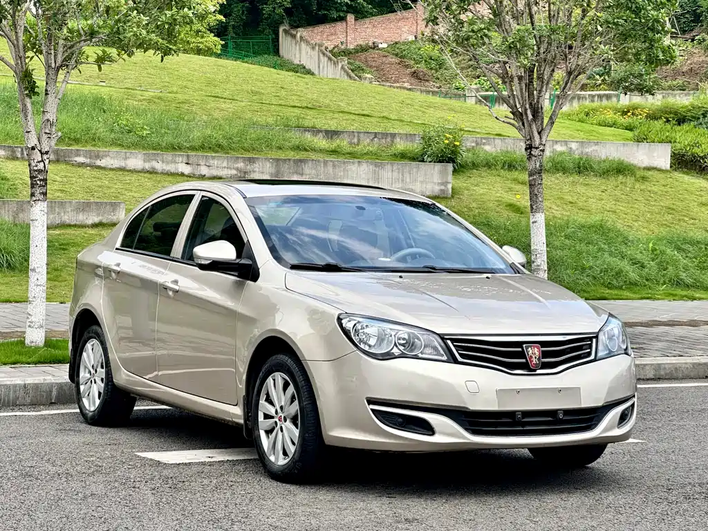 Roewe 350 2015 1.5L Manual Luxury Sunroof Edition