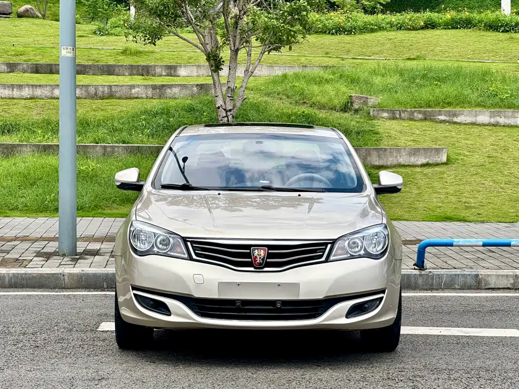 Roewe 350 2015 1.5L Manual Luxury Sunroof Edition