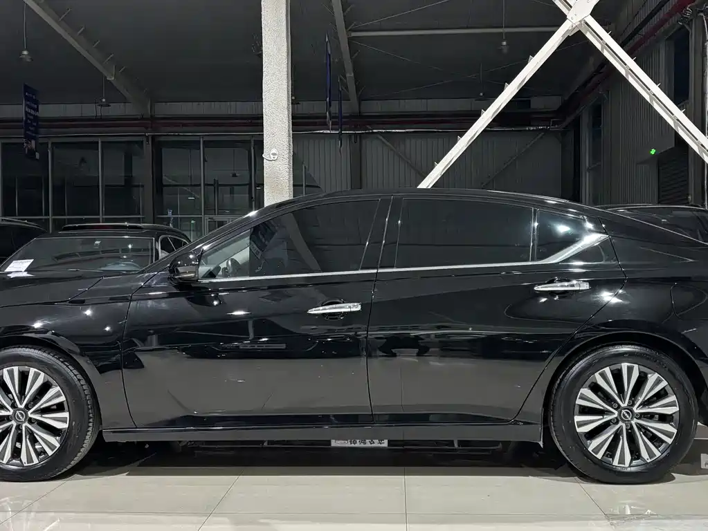 Nissan Altima 2022 2.0L XL-TLS Comfort Edition