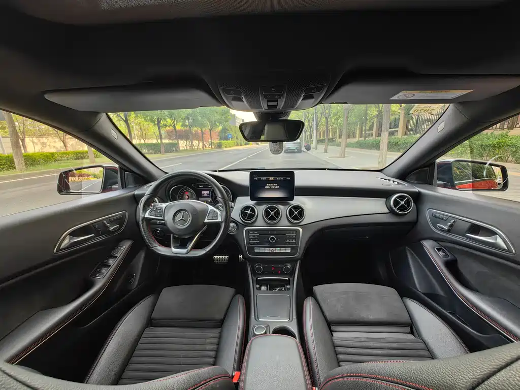 Mercedes-Benz CLA 2017 CLA 220 4MATIC