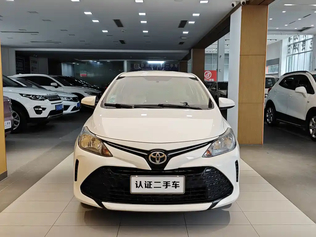 Toyota Yaris FS 2017 1.5L CVT Sport