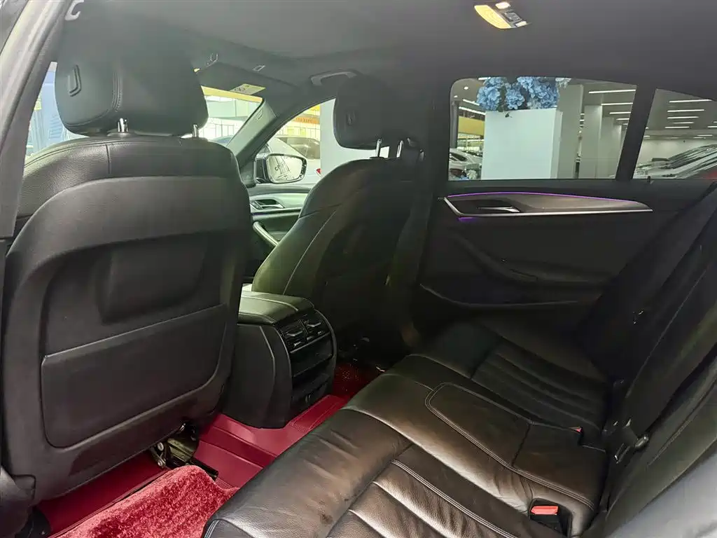 BMW 5 Series (Import) 2018 525i M Sport Package