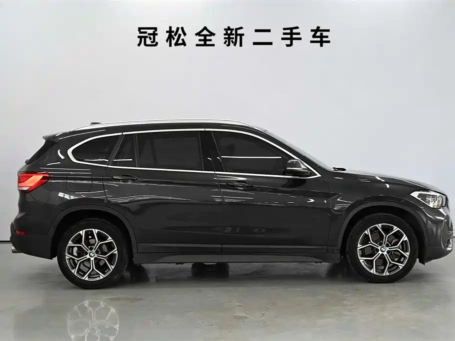 BMW X1 2022 sDrive25Li Leading Edition