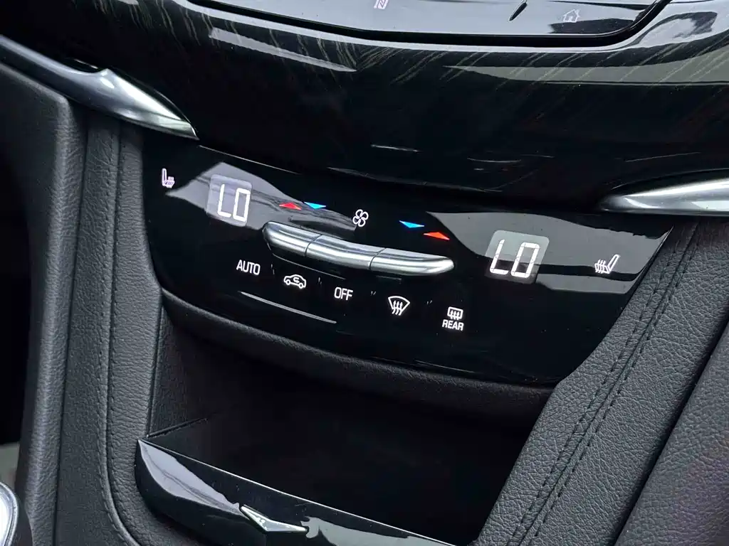 Cadillac XT6 2020 28T AWD Luxury 6-Seater