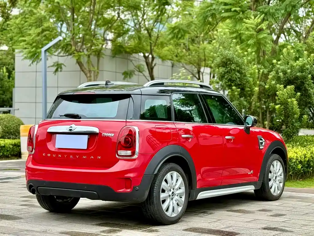 MINI COUNTRYMAN 2017 1.5T COOPER ALL4