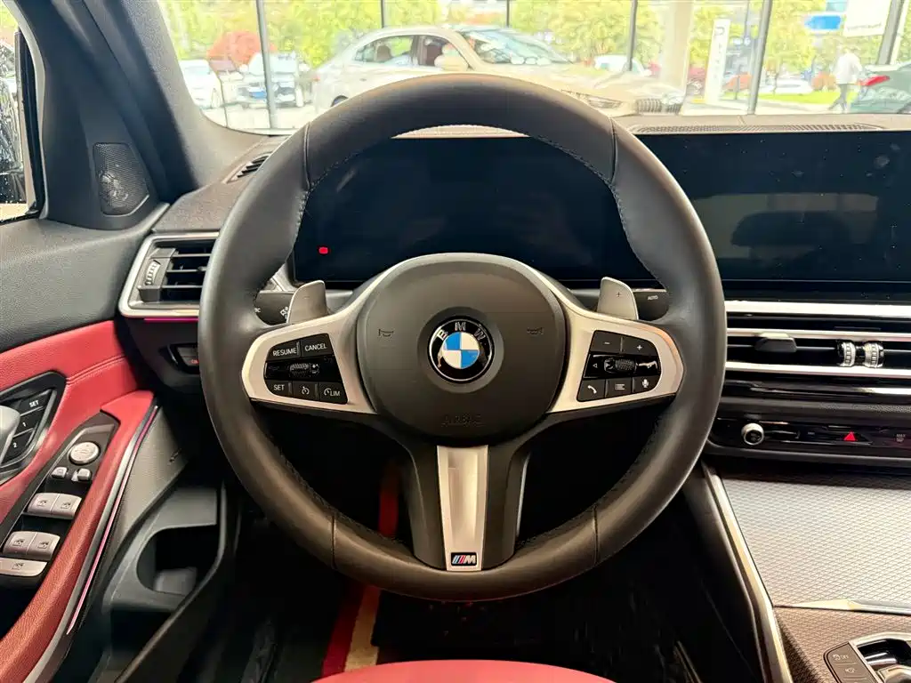BMW 3 Series 2024 325i M Sport Night Edition