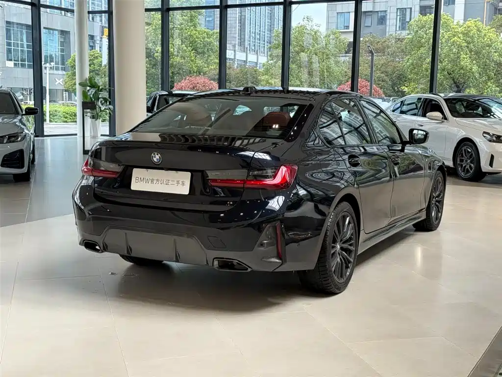 BMW 3 Series 2024 325i M Sport Night Edition