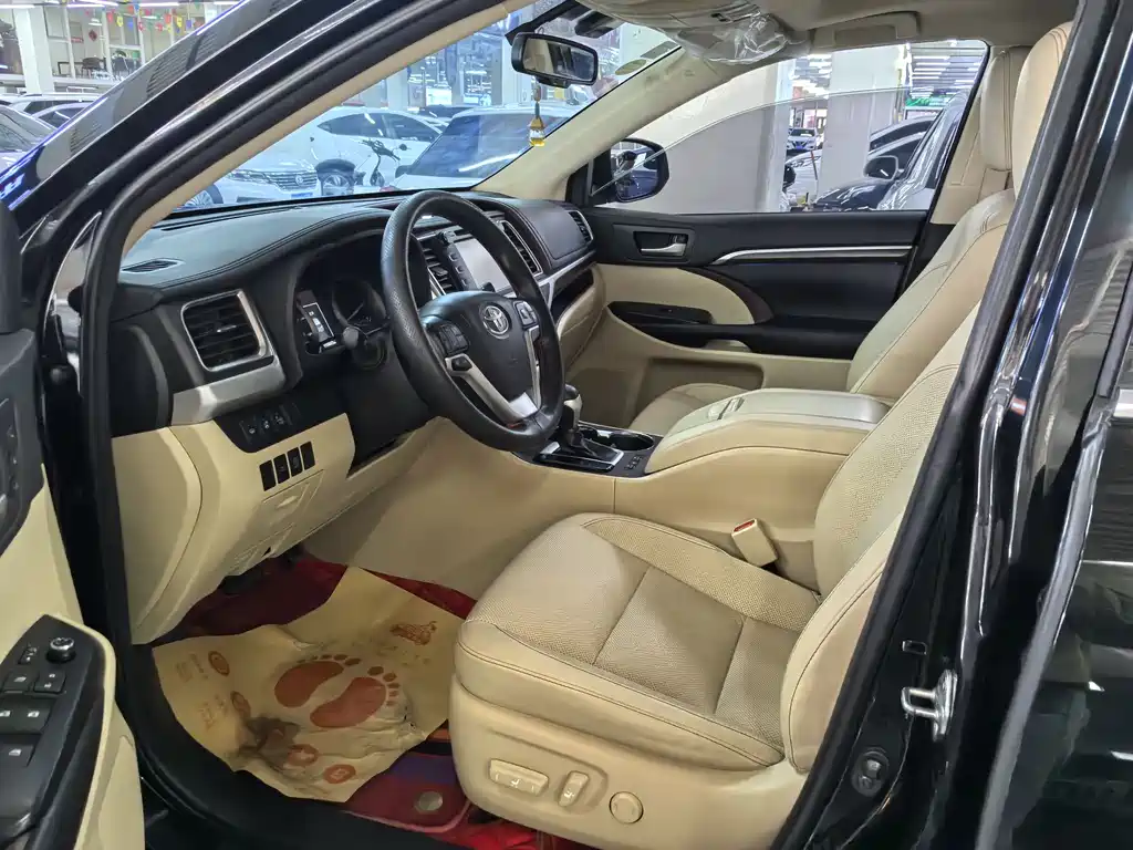 Highlander 2017 2.0T AWD Premium Edition 7-Seater