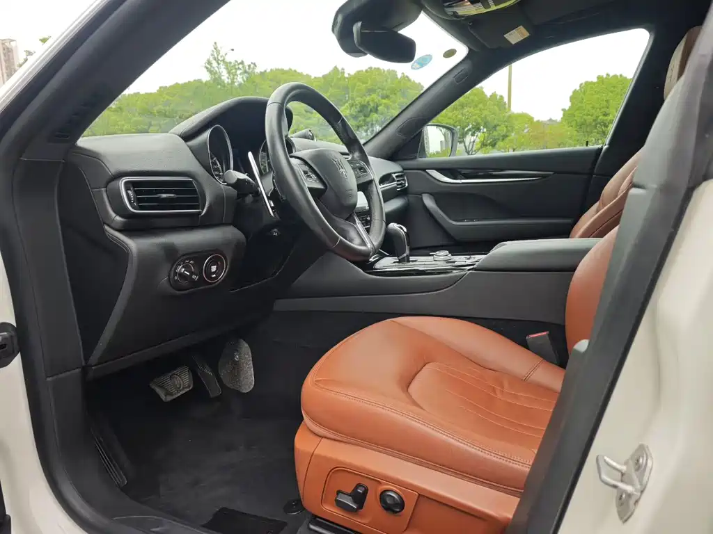 Maserati Levante 2016 3.0T Standard